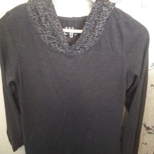 Made for life light weight sweater women's size S